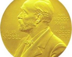 Le Nobel de littérature décerné au Français Jean-Marie Le Clézio.