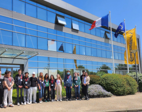 Journée découverte franco-allemande entre des élèves du lycée Bascan et la société Continental Automotive de Rambouillet